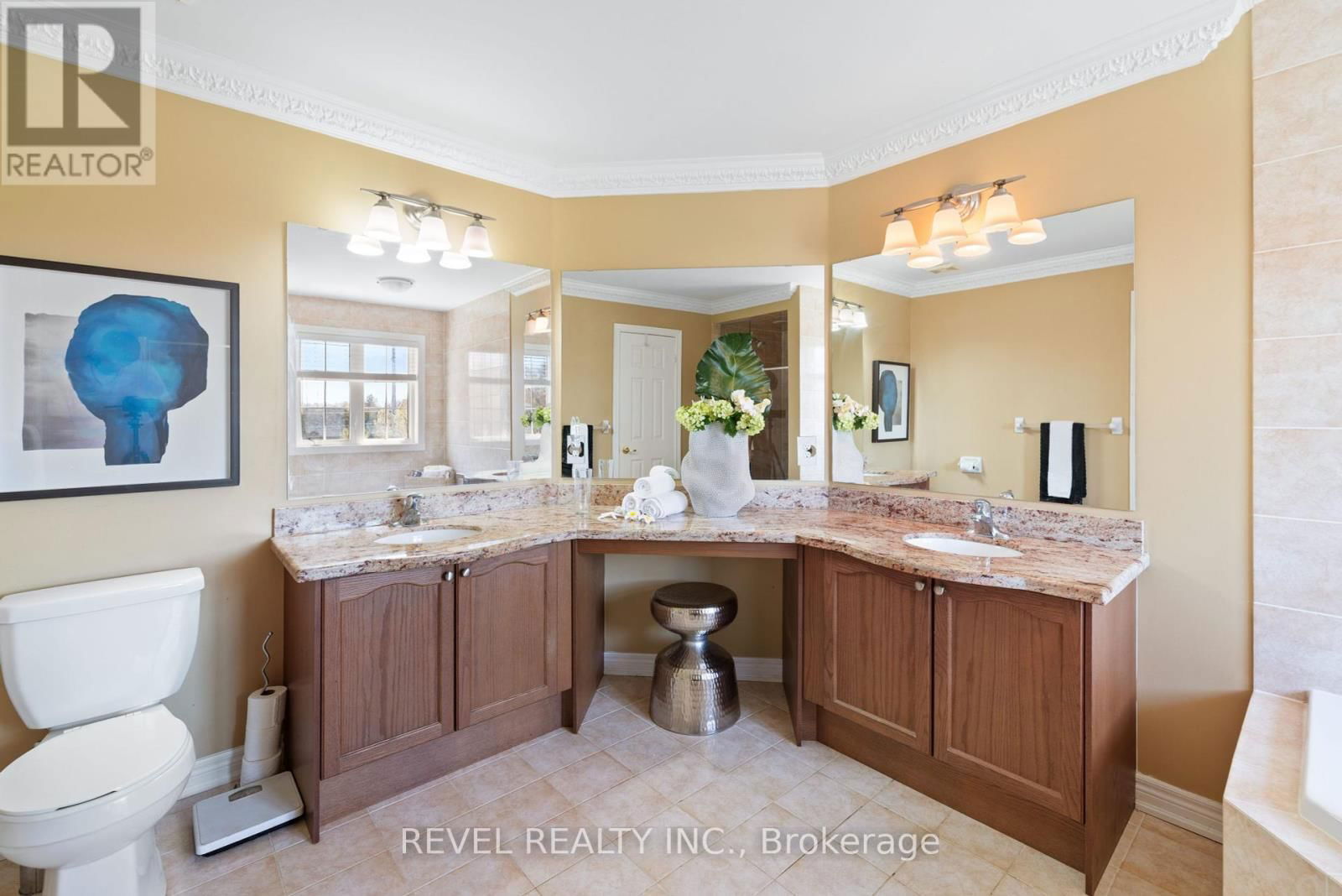 16 TERRANCE DRIVE Image 19