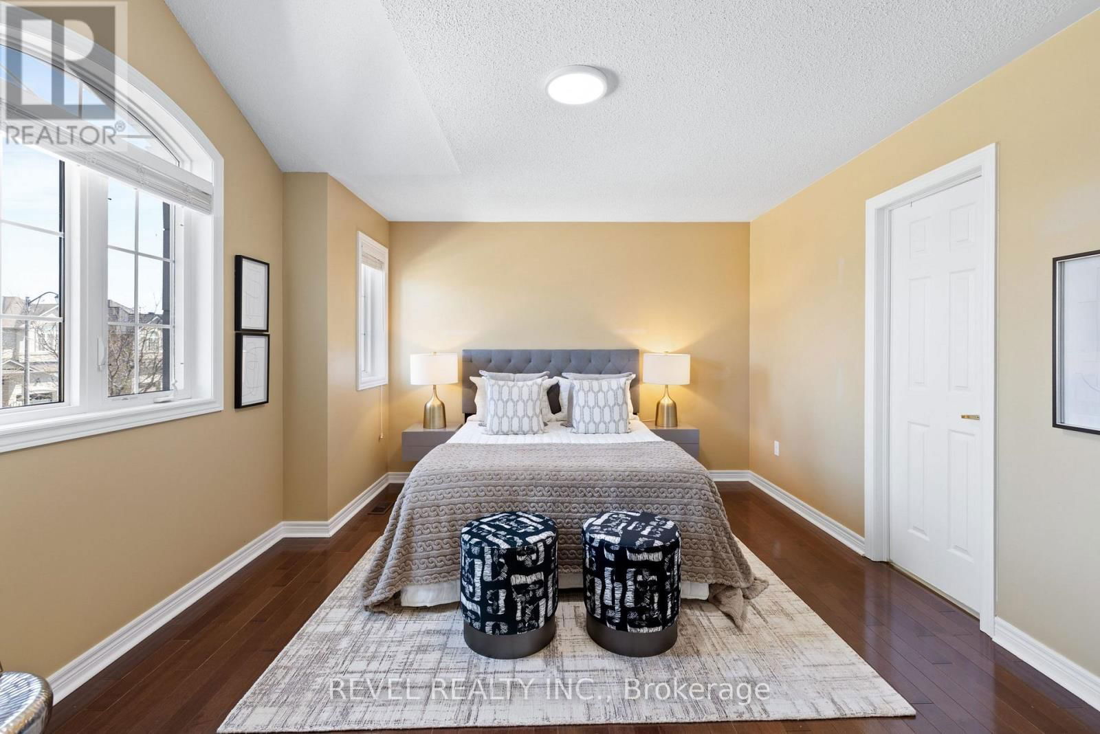 16 TERRANCE DRIVE Image 25