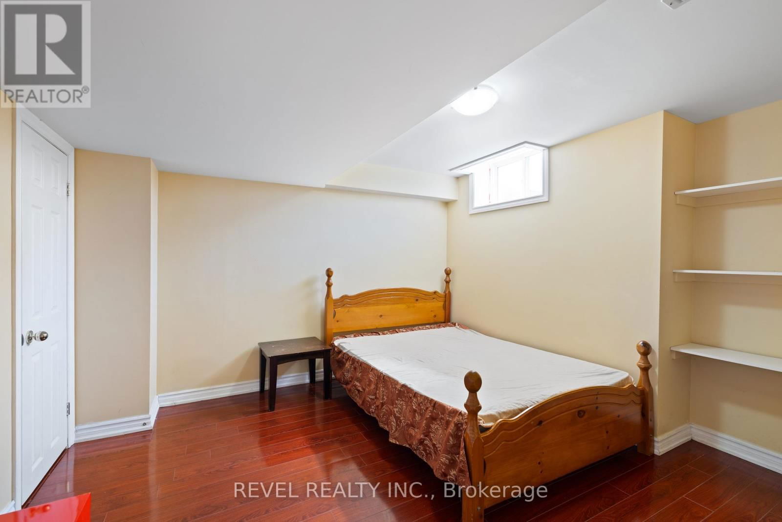 16 TERRANCE DRIVE Image 35