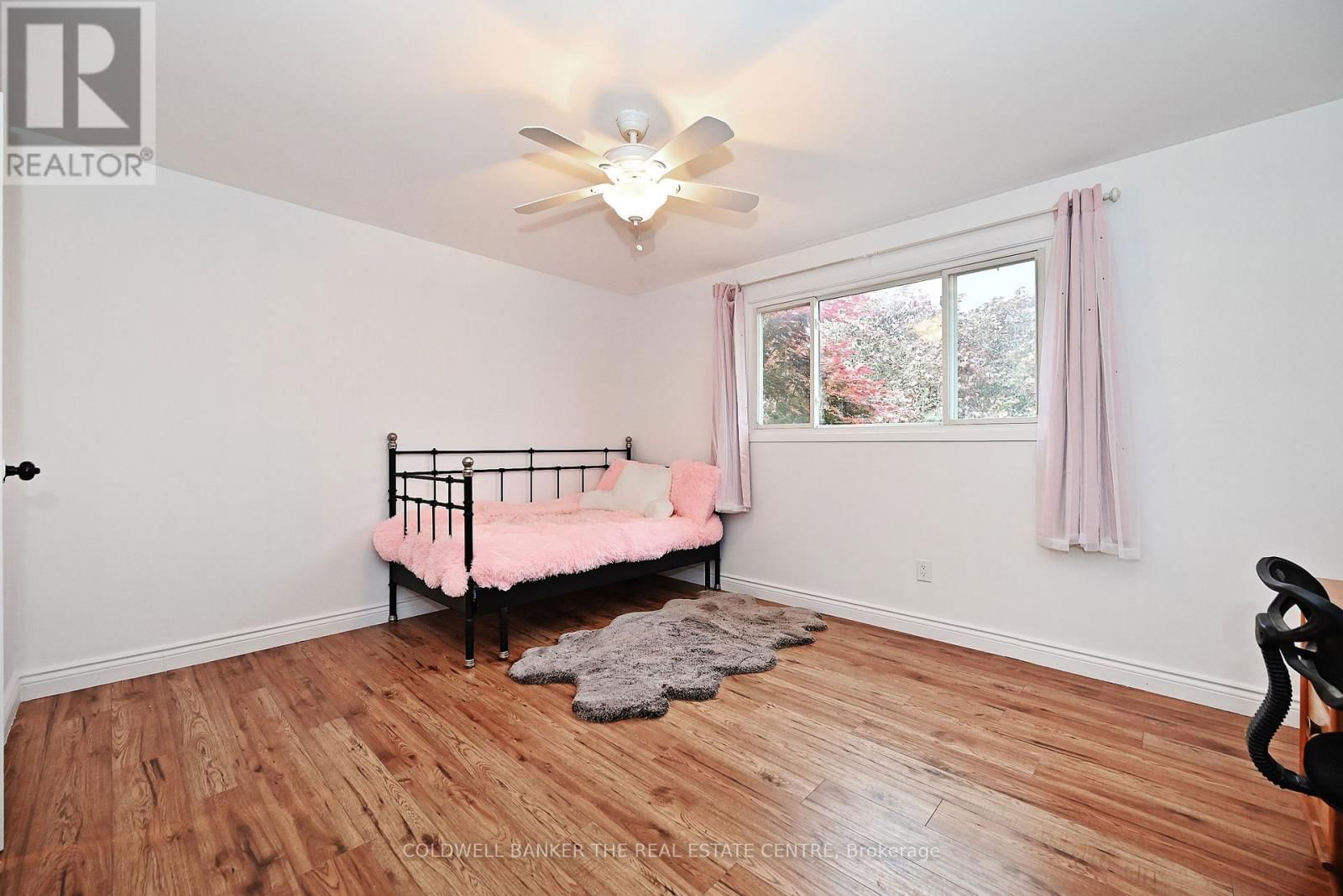 353 MAPLEGROVE AVENUE Image 22