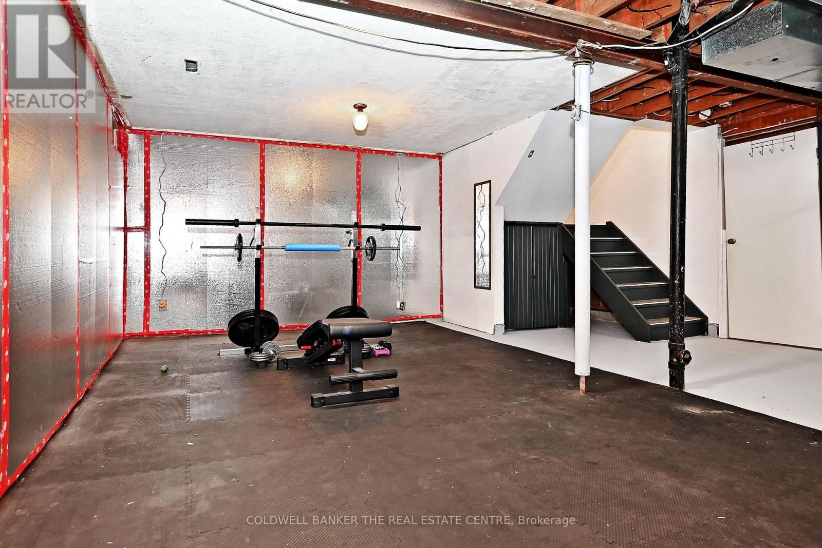 353 MAPLEGROVE AVENUE Image 24