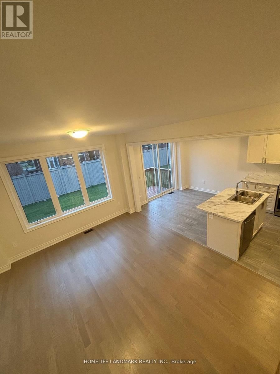 99 KENNETH ROGERS CRESCENT Image 3