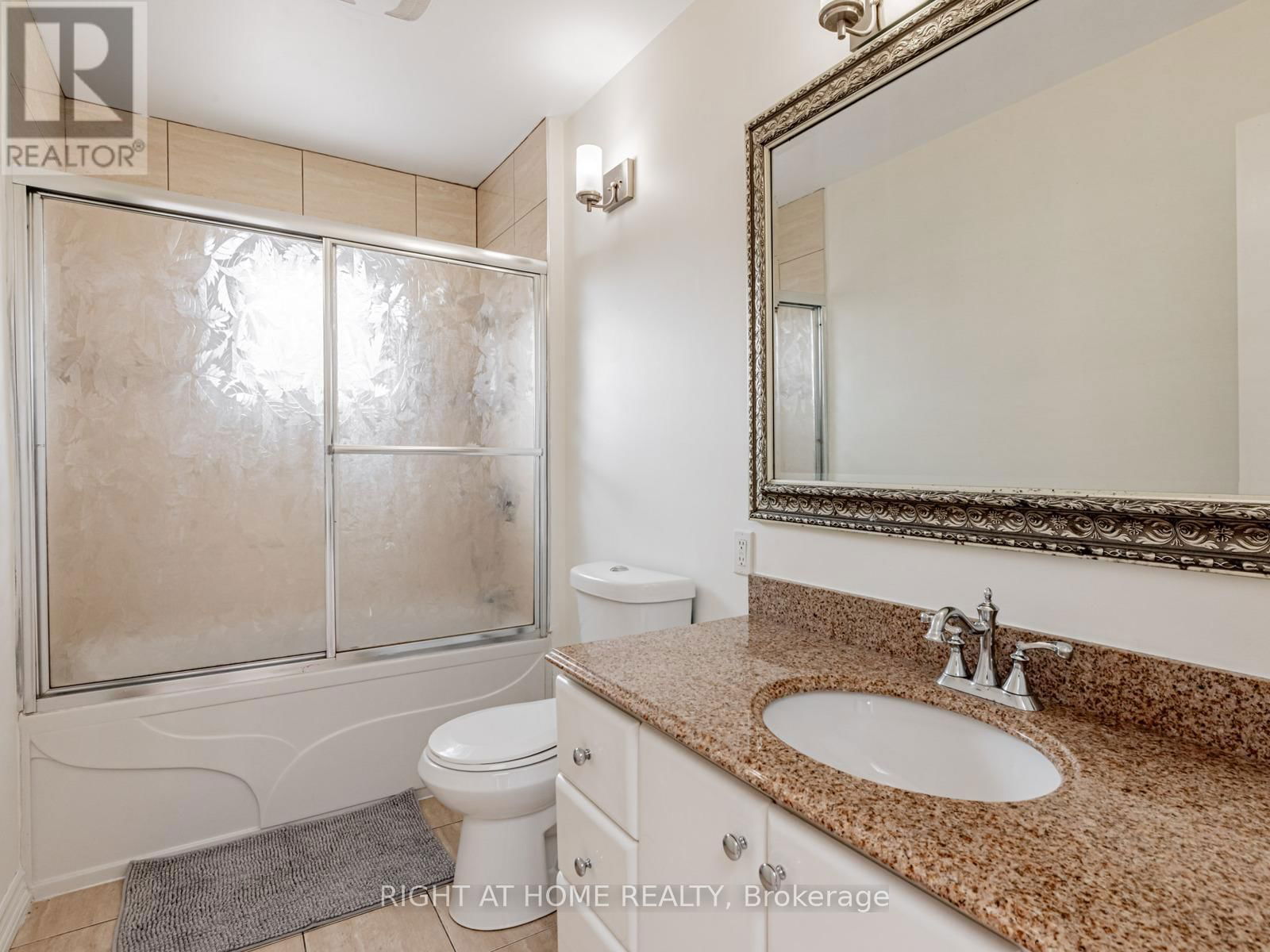 7 POINT O'WOODS DRIVE Image 18