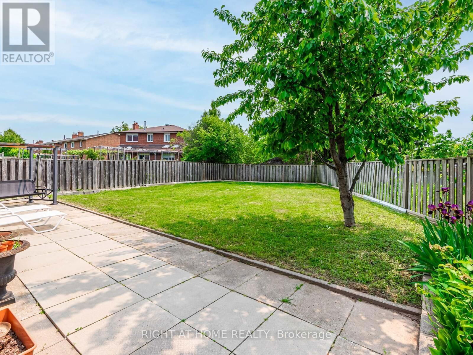 7 POINT O'WOODS DRIVE Image 36