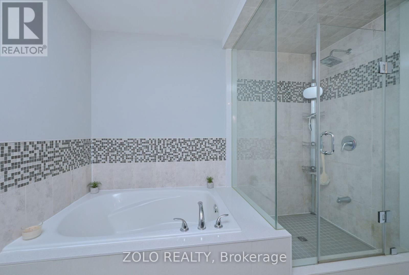 69 WALKER BOULEVARD Image 21