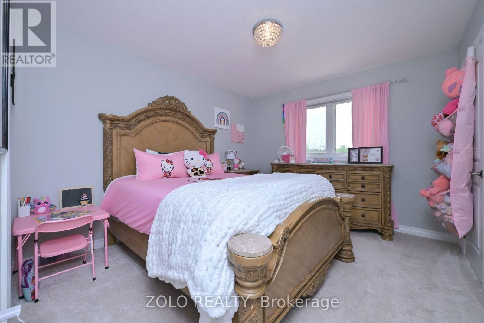 69 WALKER BOULEVARD Image 23