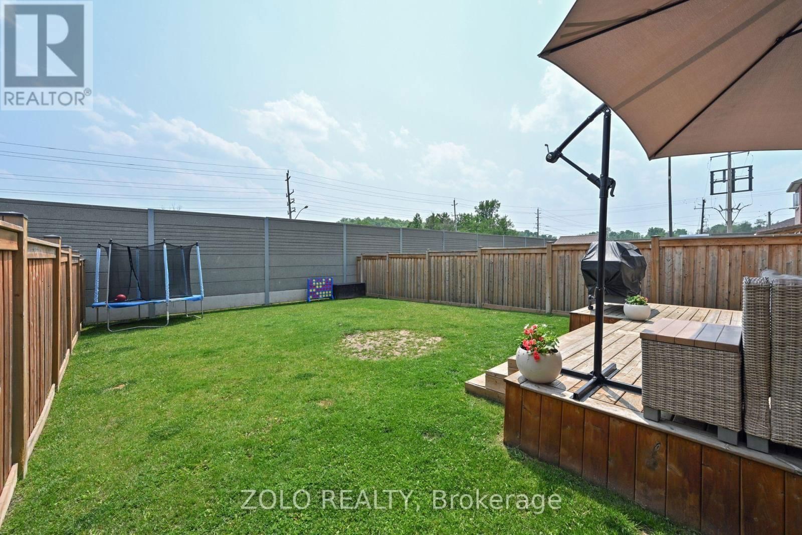 69 WALKER BOULEVARD Image 35