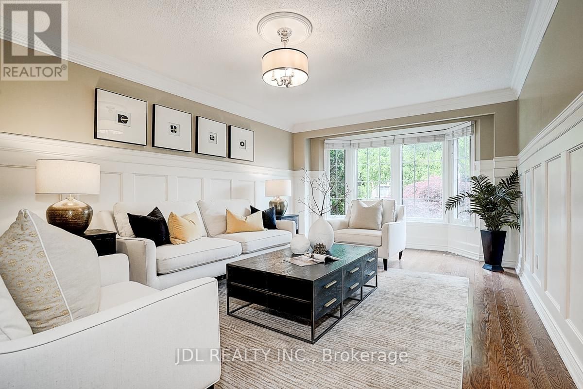113 AITKEN CIRCLE Image 11