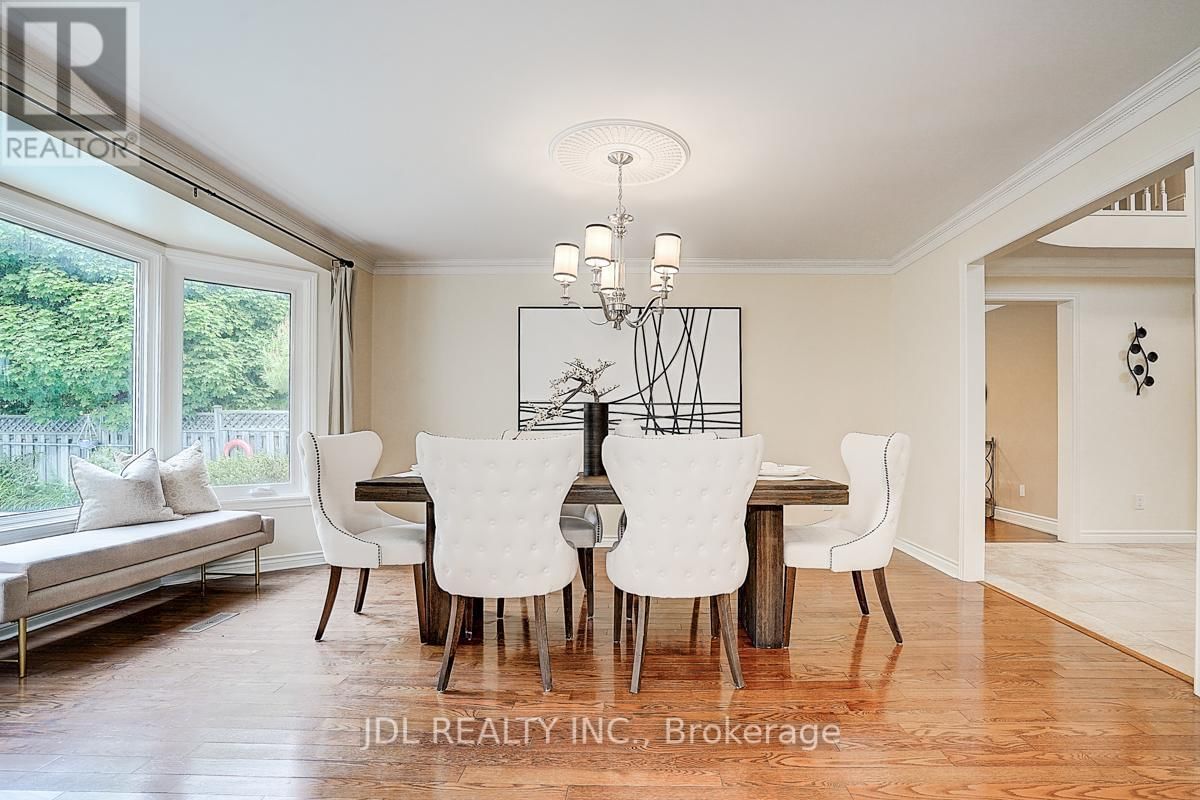 113 AITKEN CIRCLE Image 17