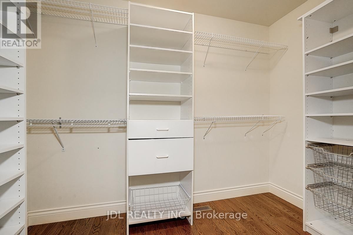 113 AITKEN CIRCLE Image 29
