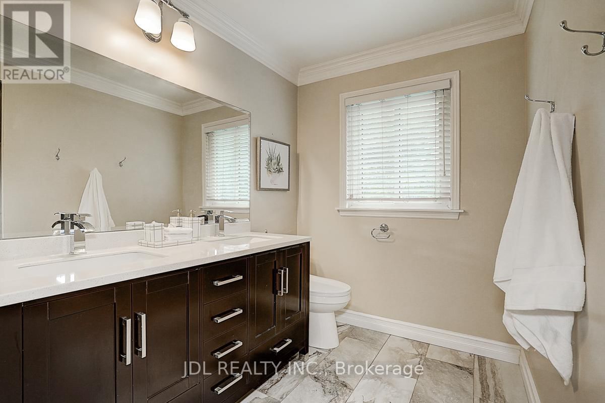 113 AITKEN CIRCLE Image 34