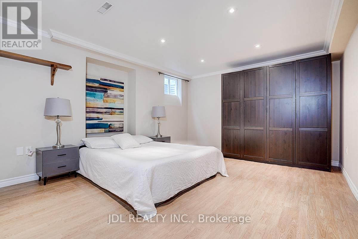113 AITKEN CIRCLE Image 41