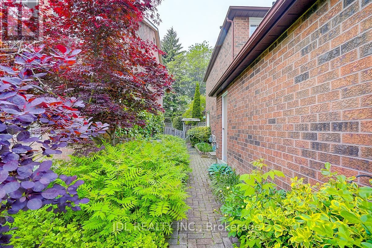 113 AITKEN CIRCLE Image 43