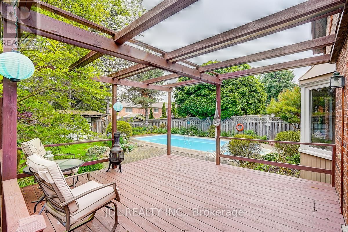 113 AITKEN CIRCLE Image 44