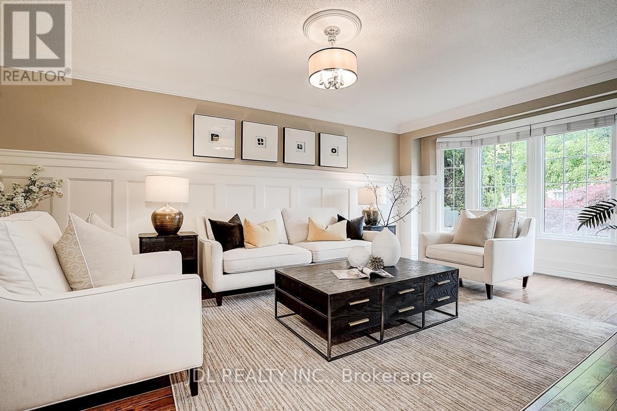 113 AITKEN CIRCLE Image 7