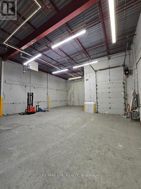 1 - 2800 14TH AVENUE Image 3