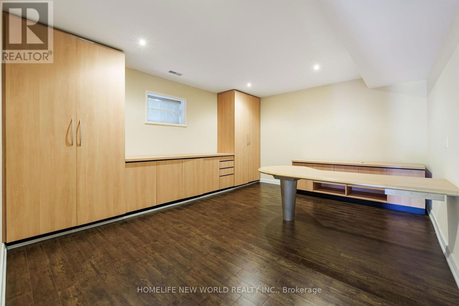 92 BOAKE TRAIL Image 30