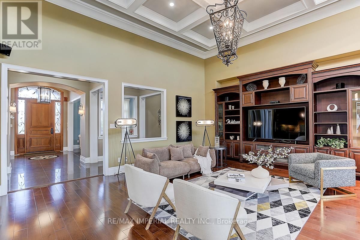 39 FIORELLO COURT Image 13