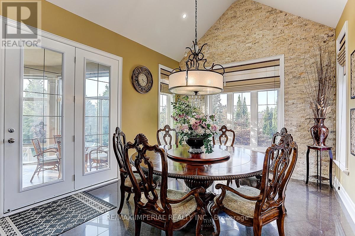 39 FIORELLO COURT Image 15