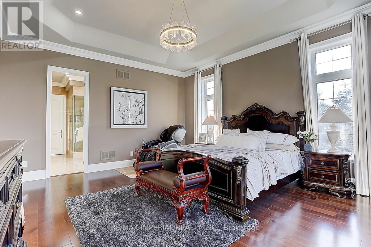 39 FIORELLO COURT Image 21