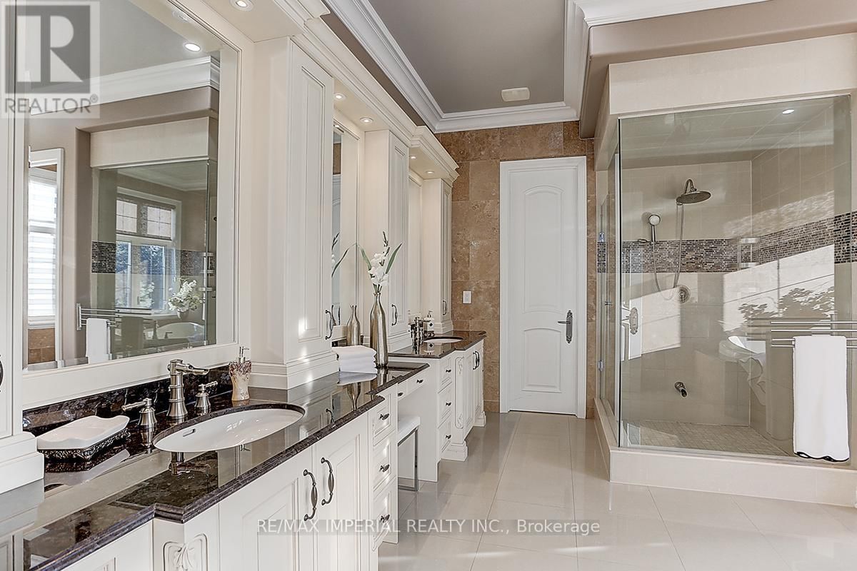 39 FIORELLO COURT Image 22
