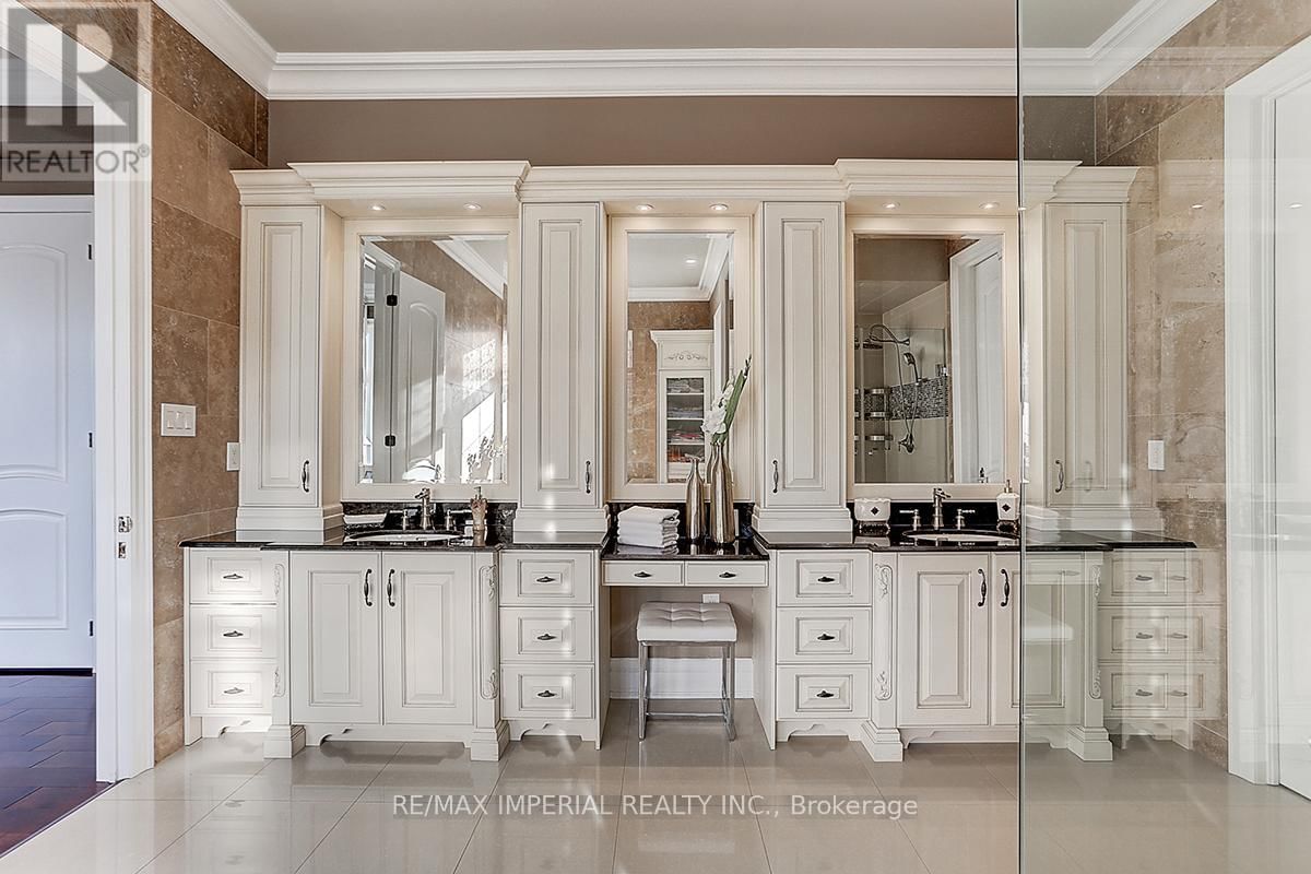 39 FIORELLO COURT Image 23