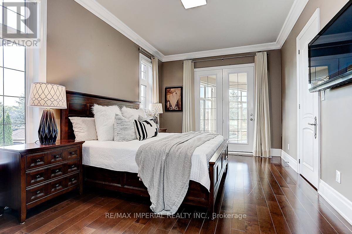 39 FIORELLO COURT Image 27