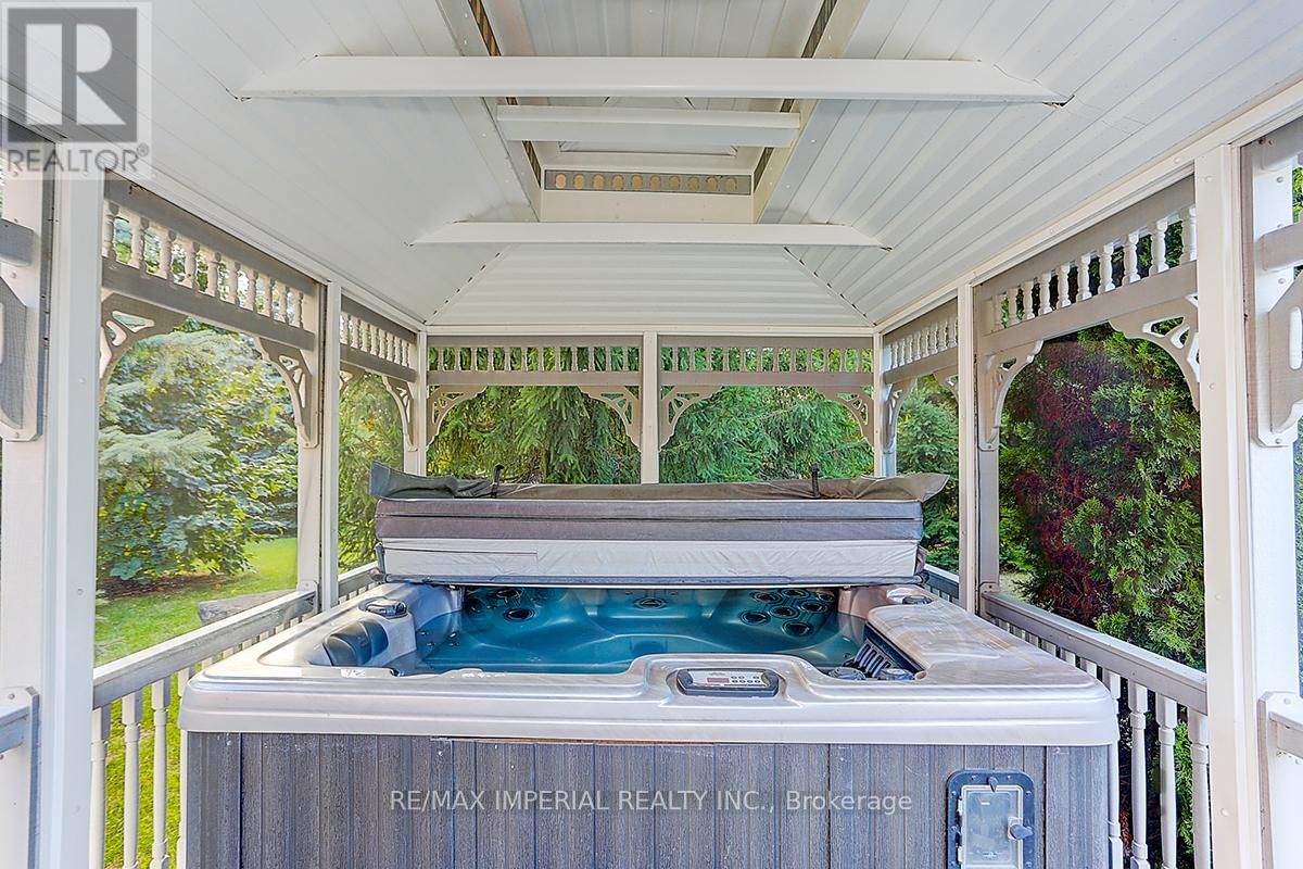 39 FIORELLO COURT Image 45
