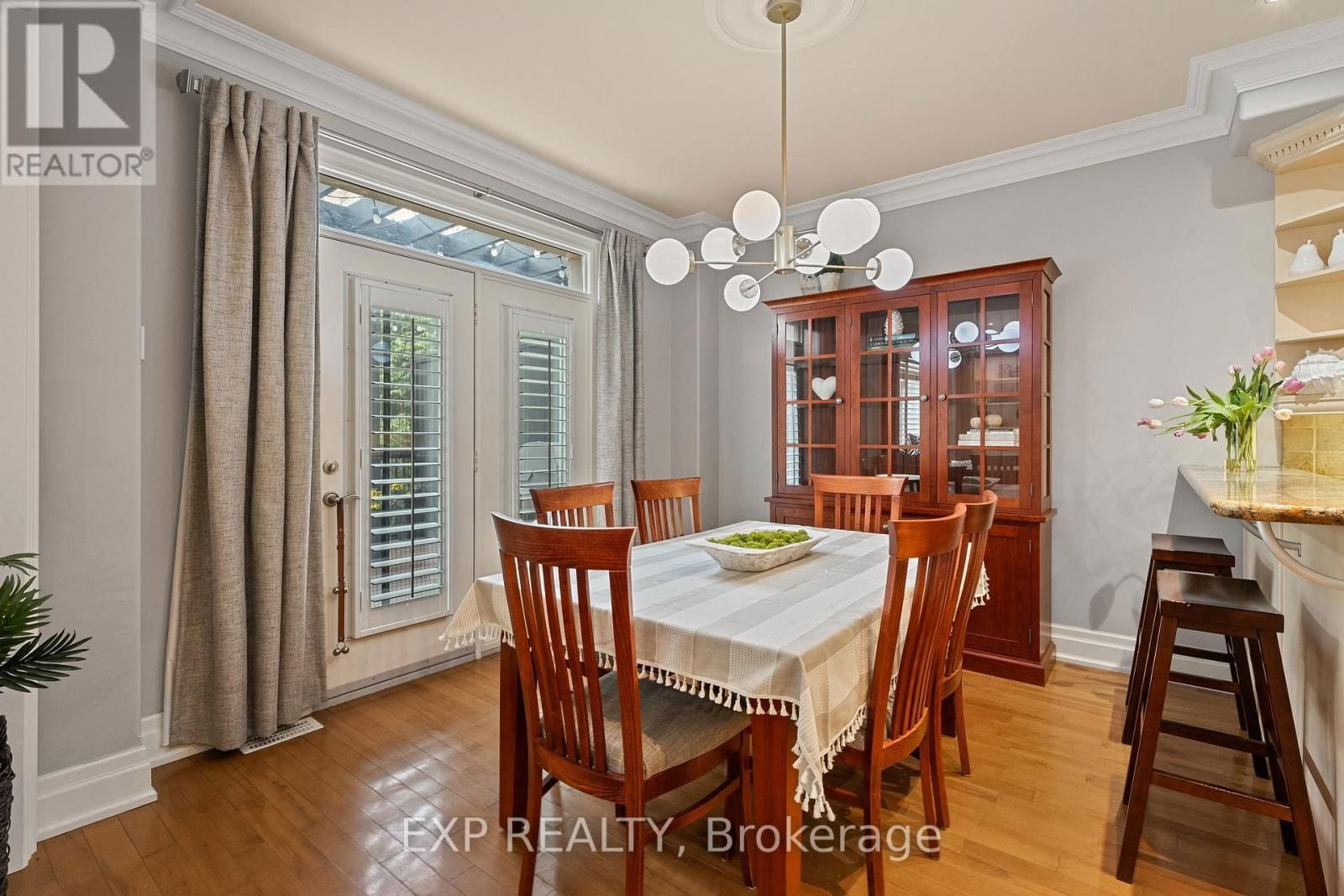 112 TYLER STREET Image 17