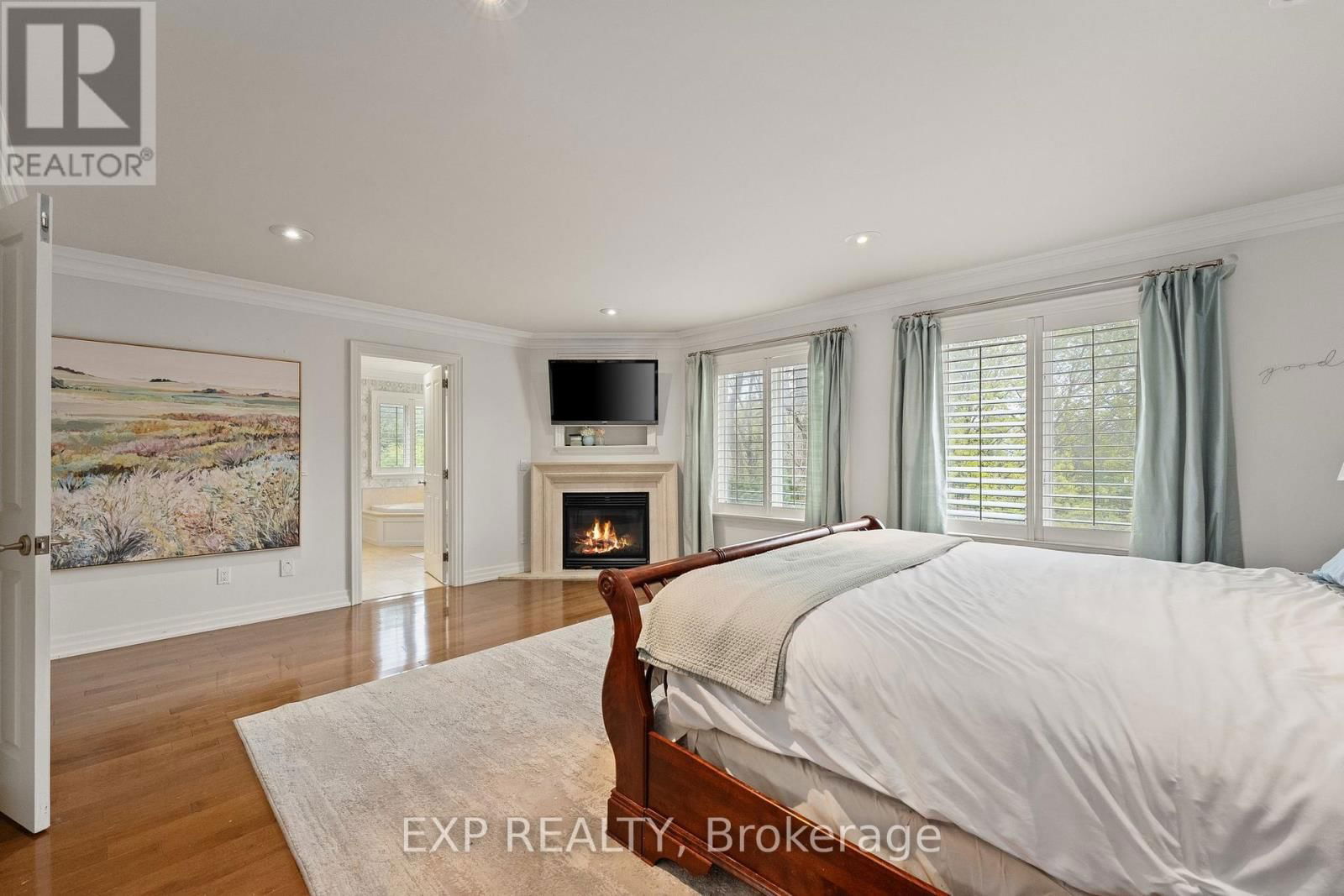 112 TYLER STREET Image 29