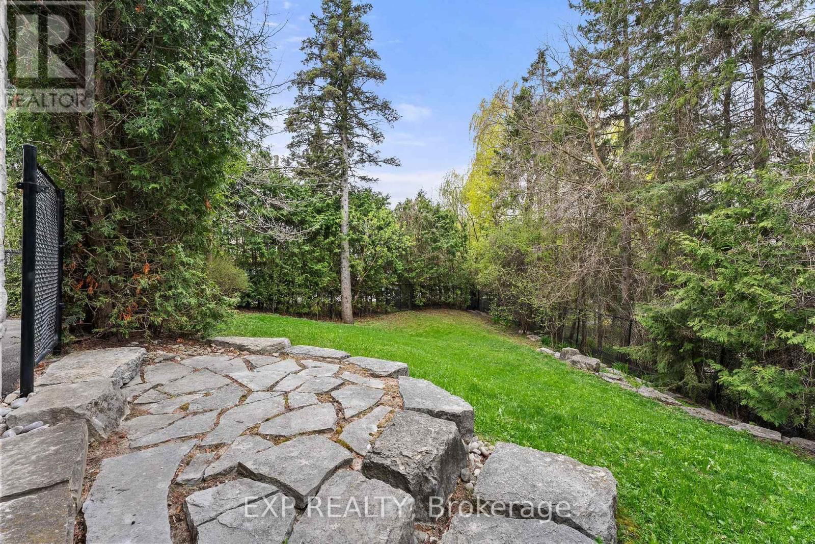 112 TYLER STREET Image 3