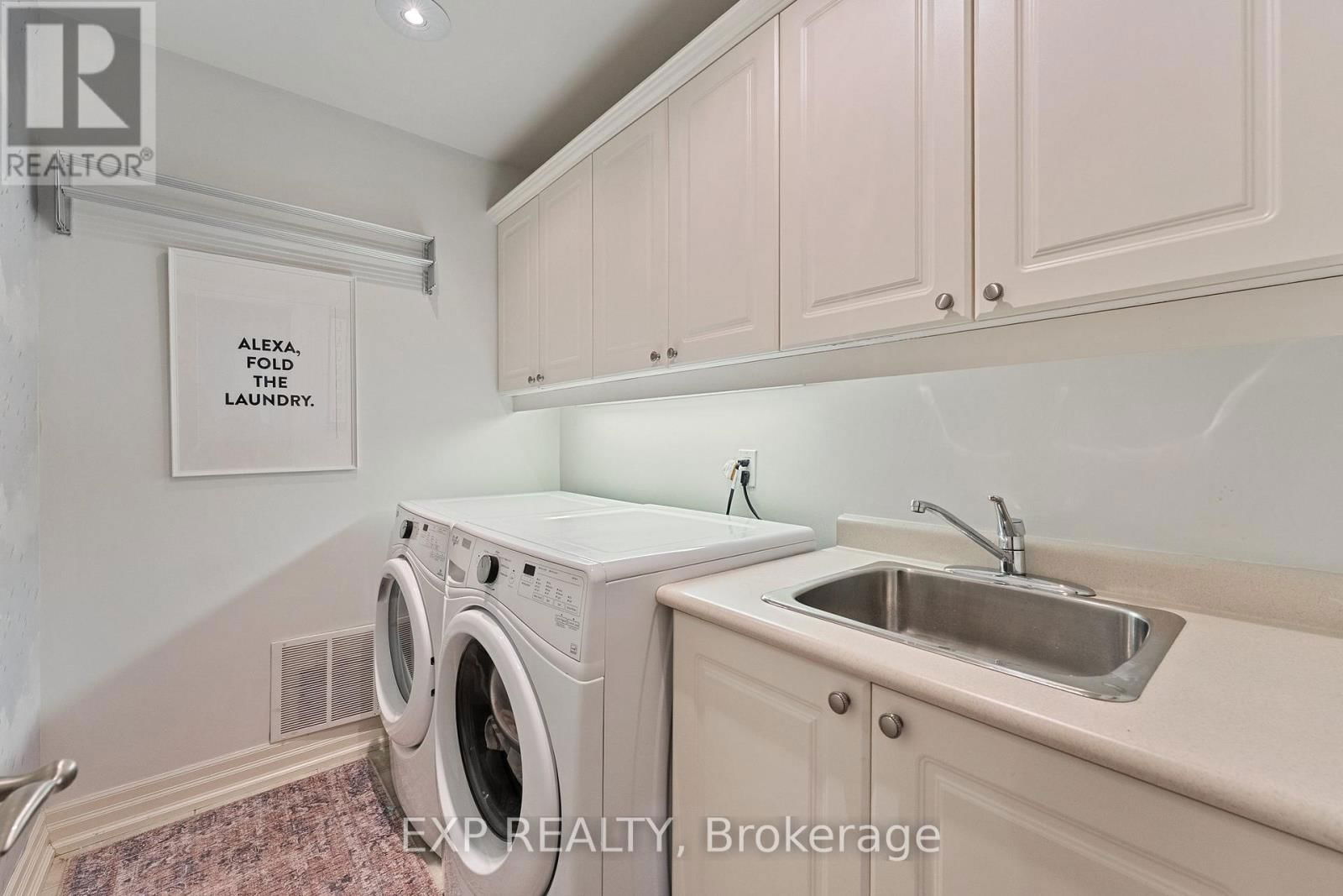 112 TYLER STREET Image 40