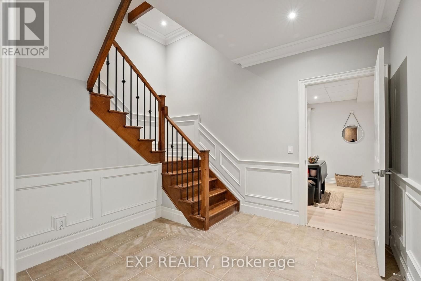 112 TYLER STREET Image 42