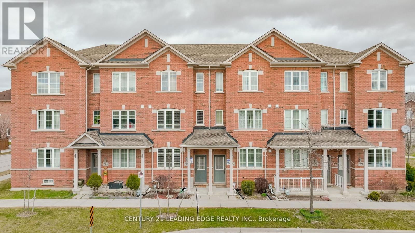 488 RIVERLANDS AVENUE Image 2