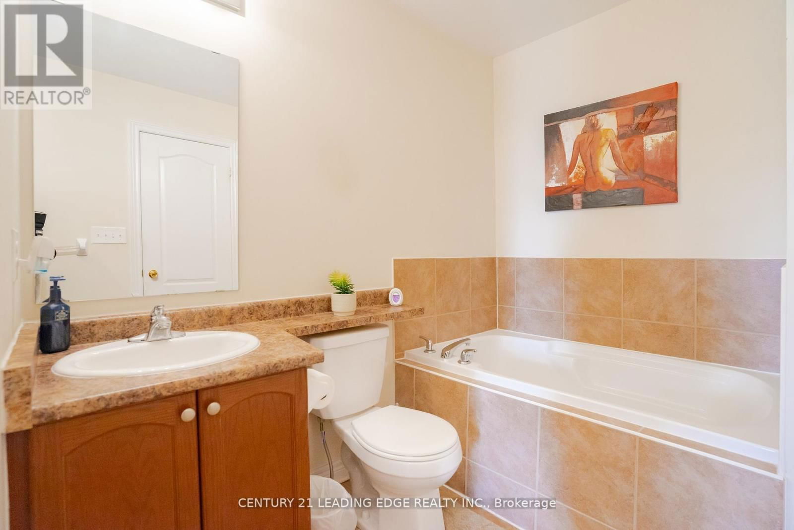488 RIVERLANDS AVENUE Image 36