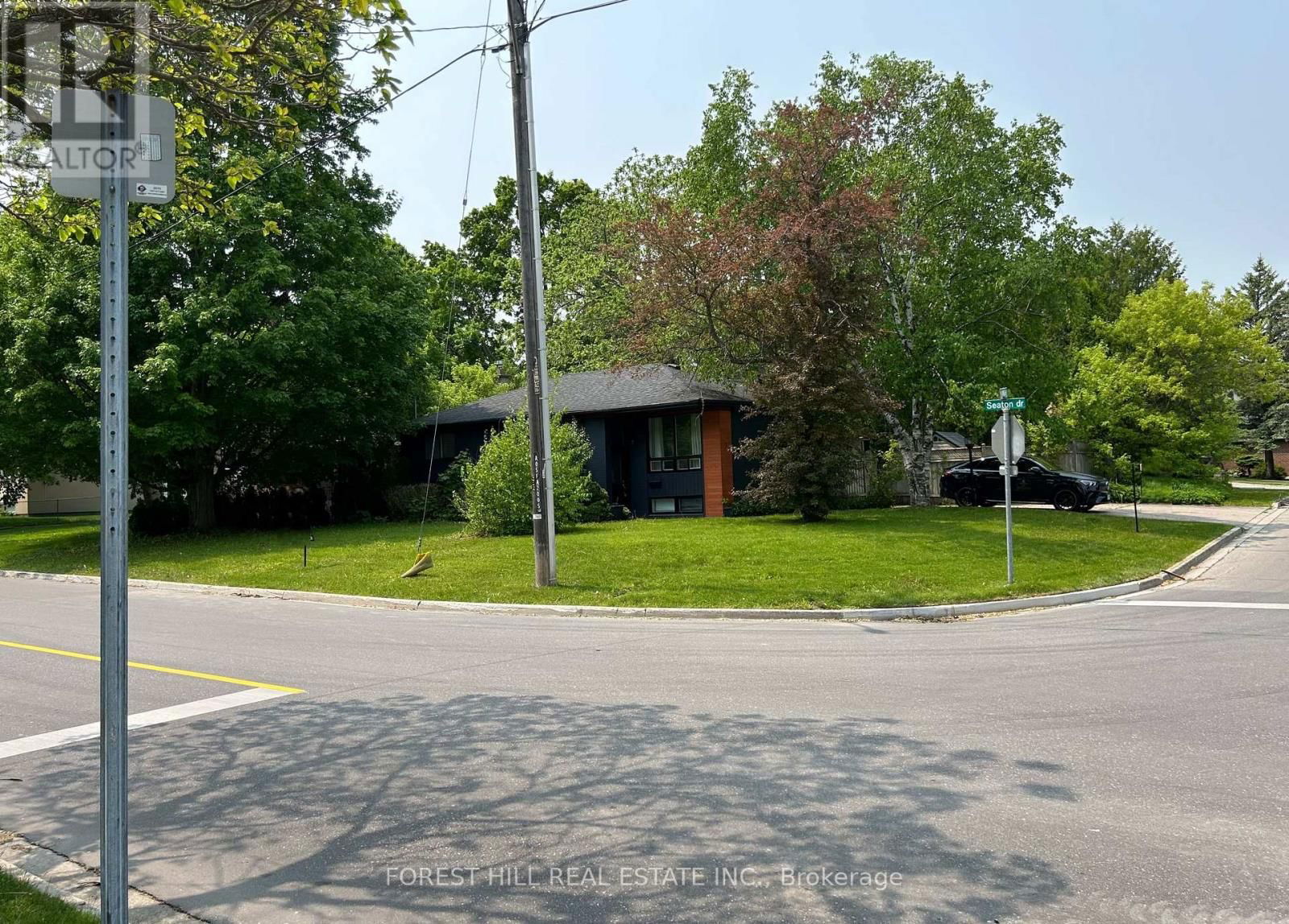 1 WILLIS DRIVE Image 1