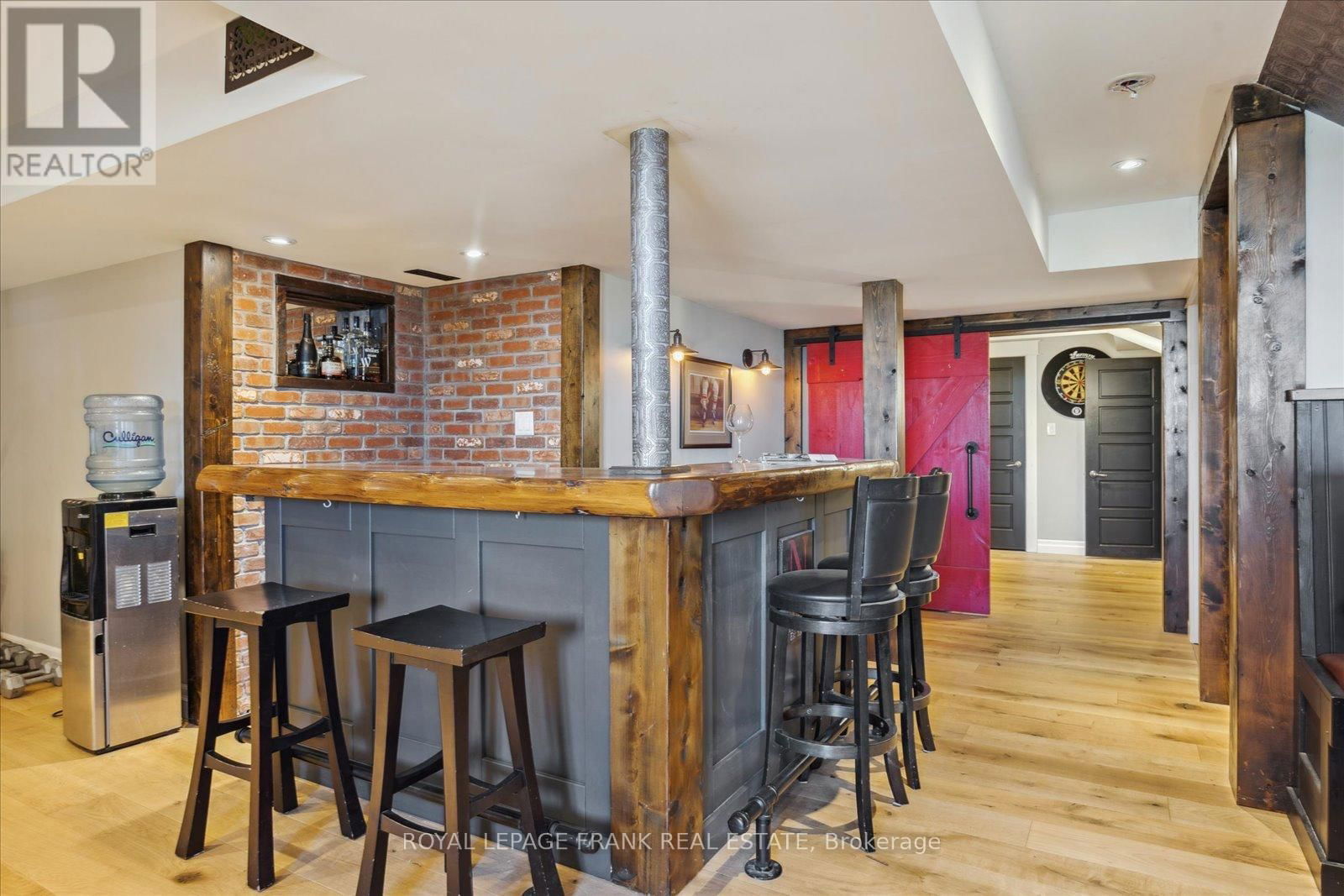 21 BROWNSCOMBE CRESCENT Image 25