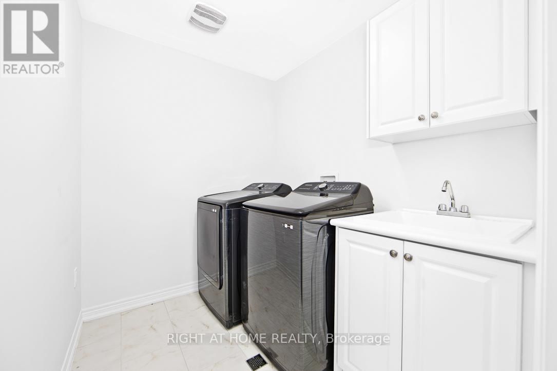 46 FREDERICK TAYLOR WAY Image 24