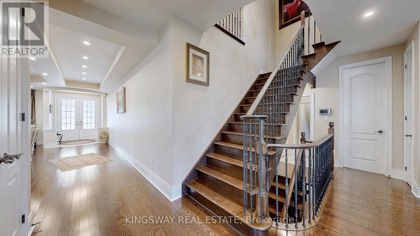 84 WILLIAM BOWES BOULEVARD Image 23