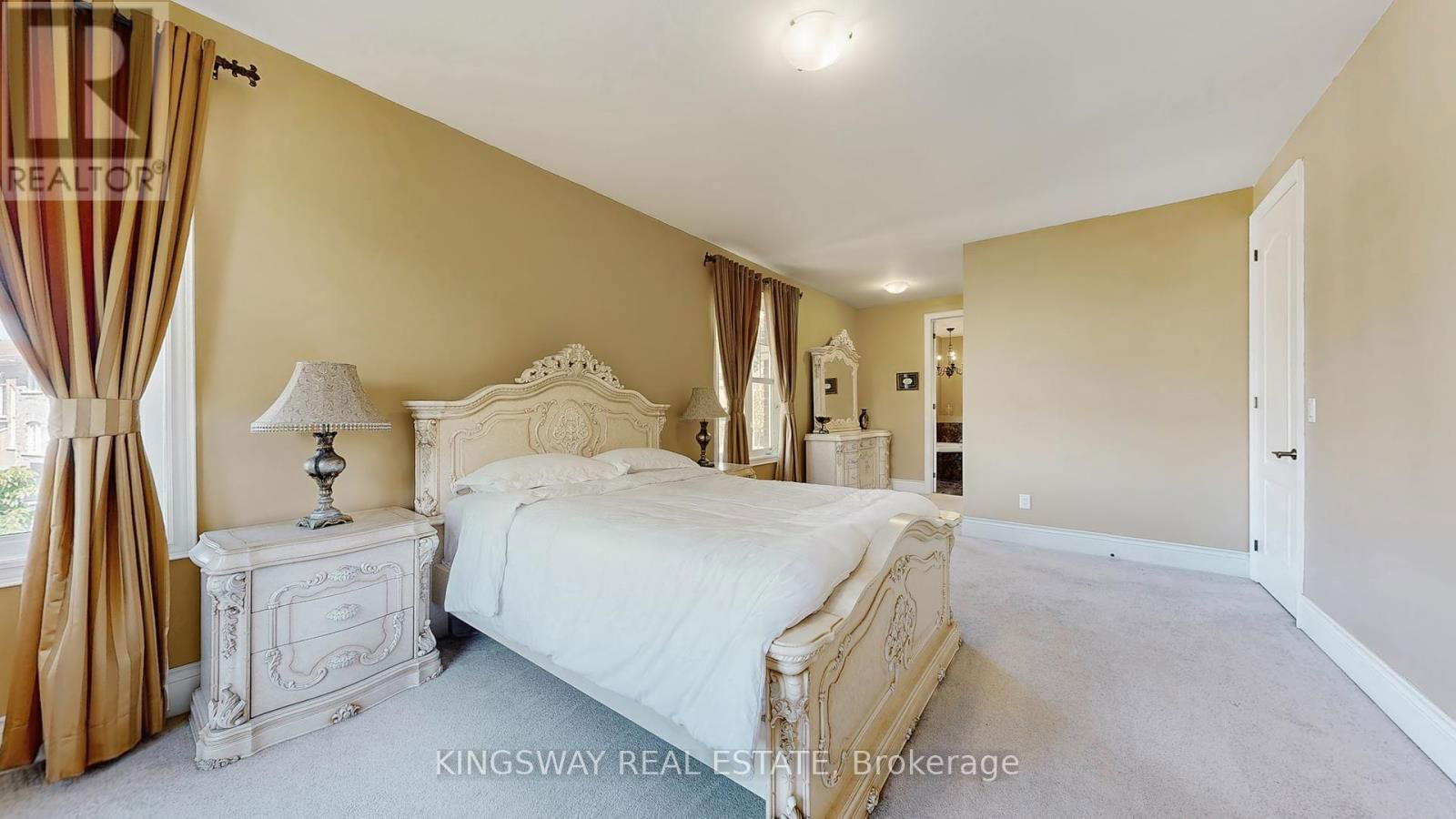 84 WILLIAM BOWES BOULEVARD Image 27