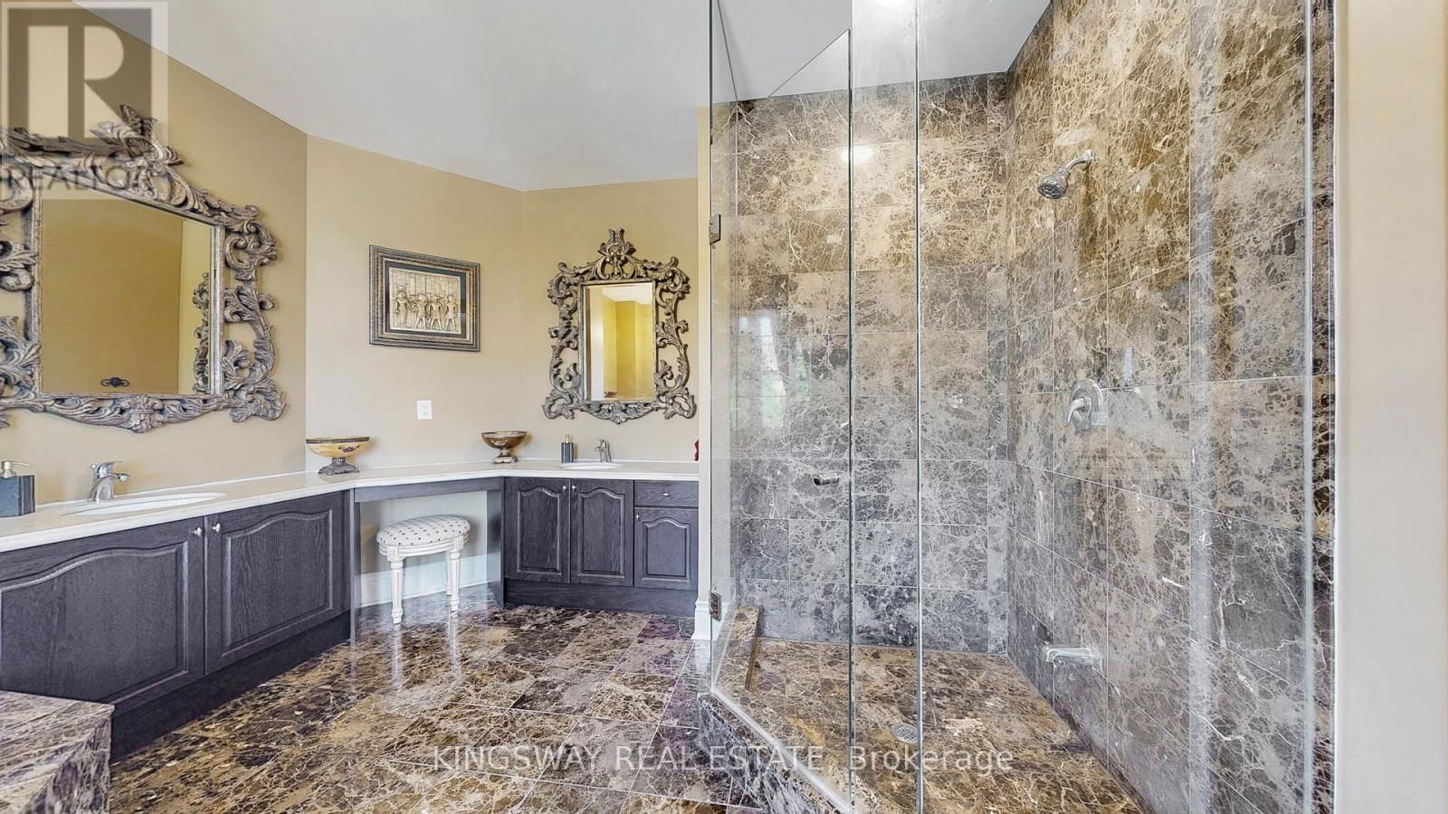 84 WILLIAM BOWES BOULEVARD Image 30