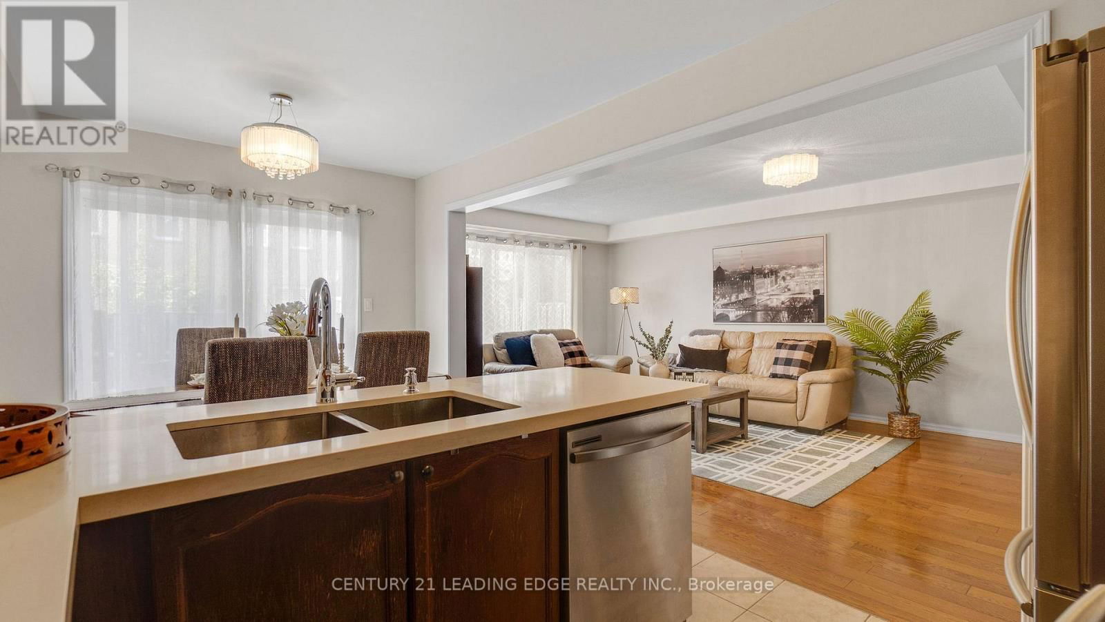 15 JAMESWAY CRESCENT Image 13