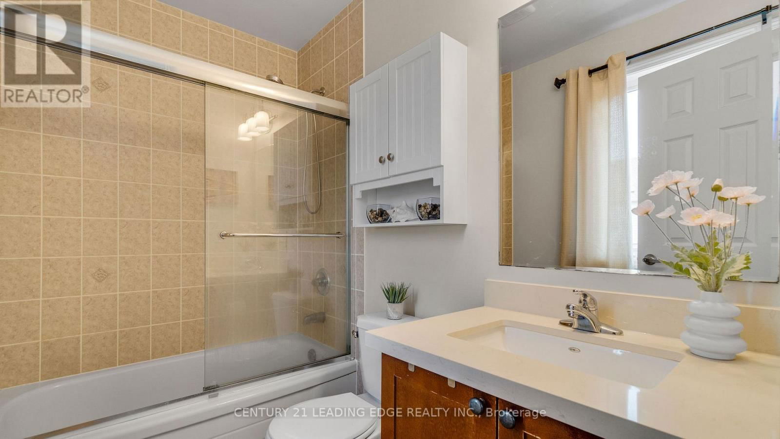 15 JAMESWAY CRESCENT Image 22