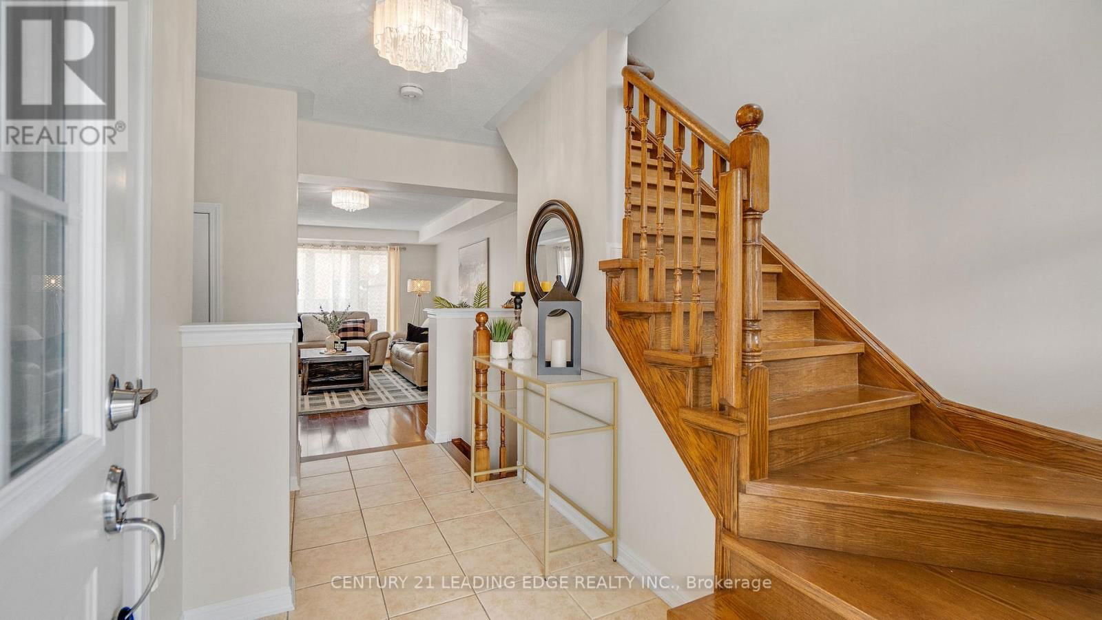 15 JAMESWAY CRESCENT Image 4