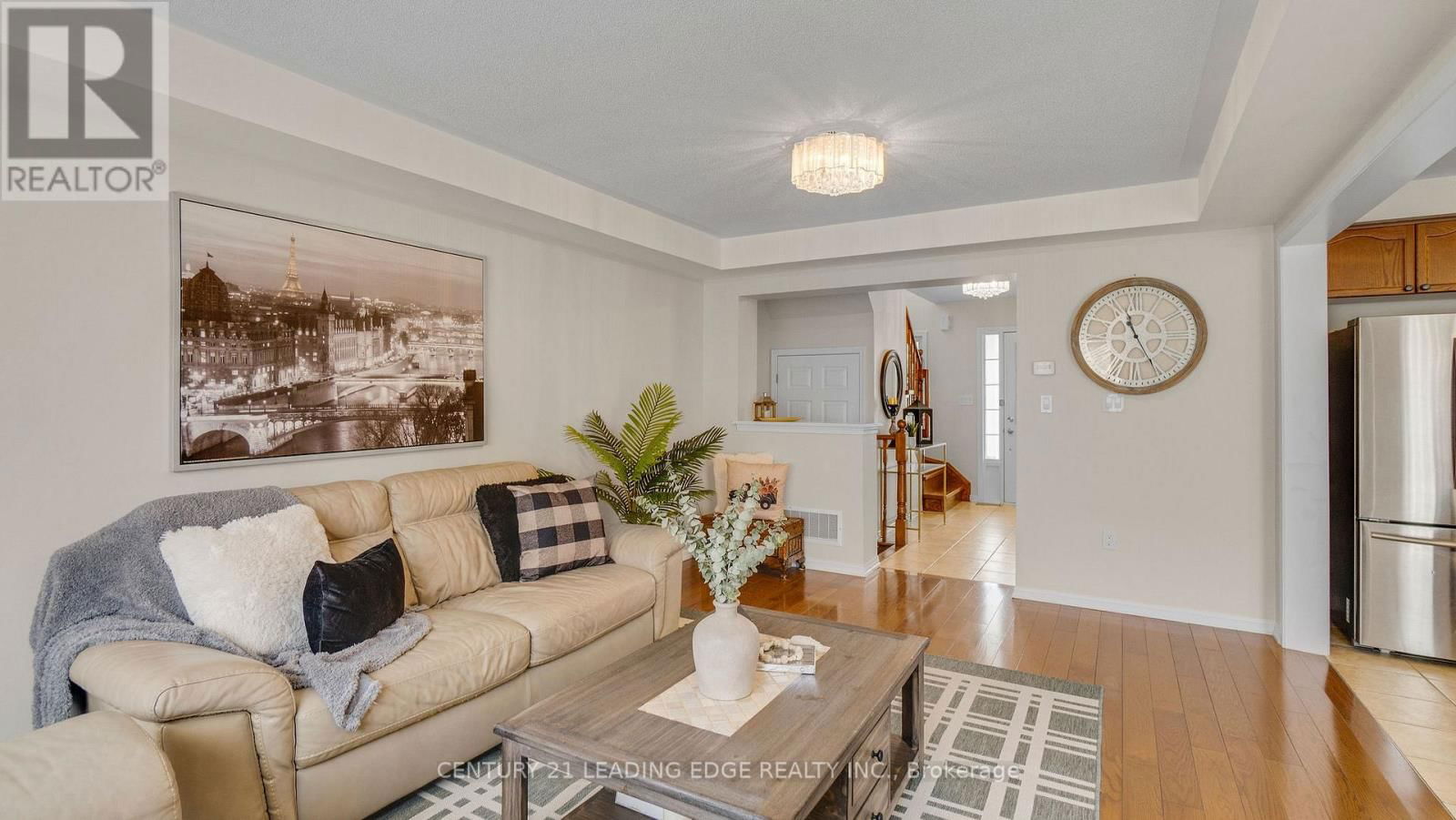 15 JAMESWAY CRESCENT Image 8