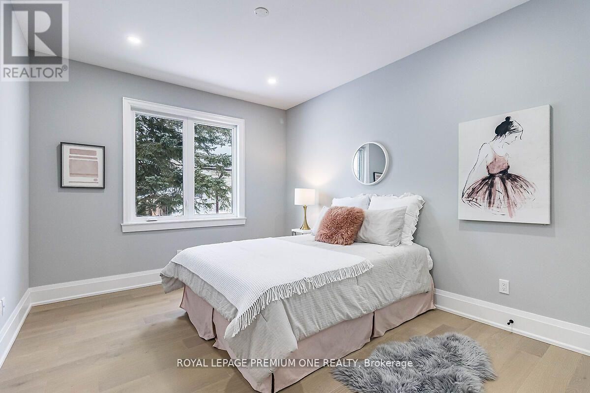 225 SUNNYBRAE AVENUE Image 14