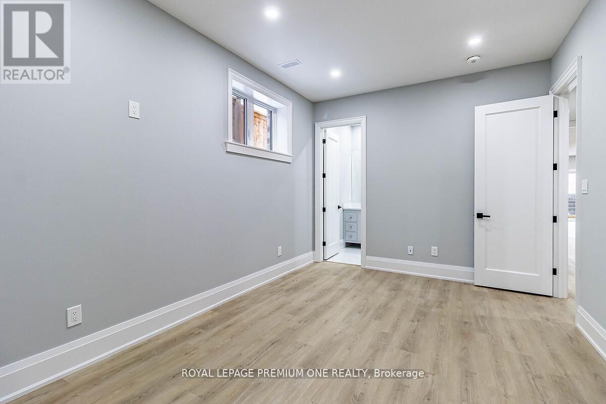 225 SUNNYBRAE AVENUE Image 26