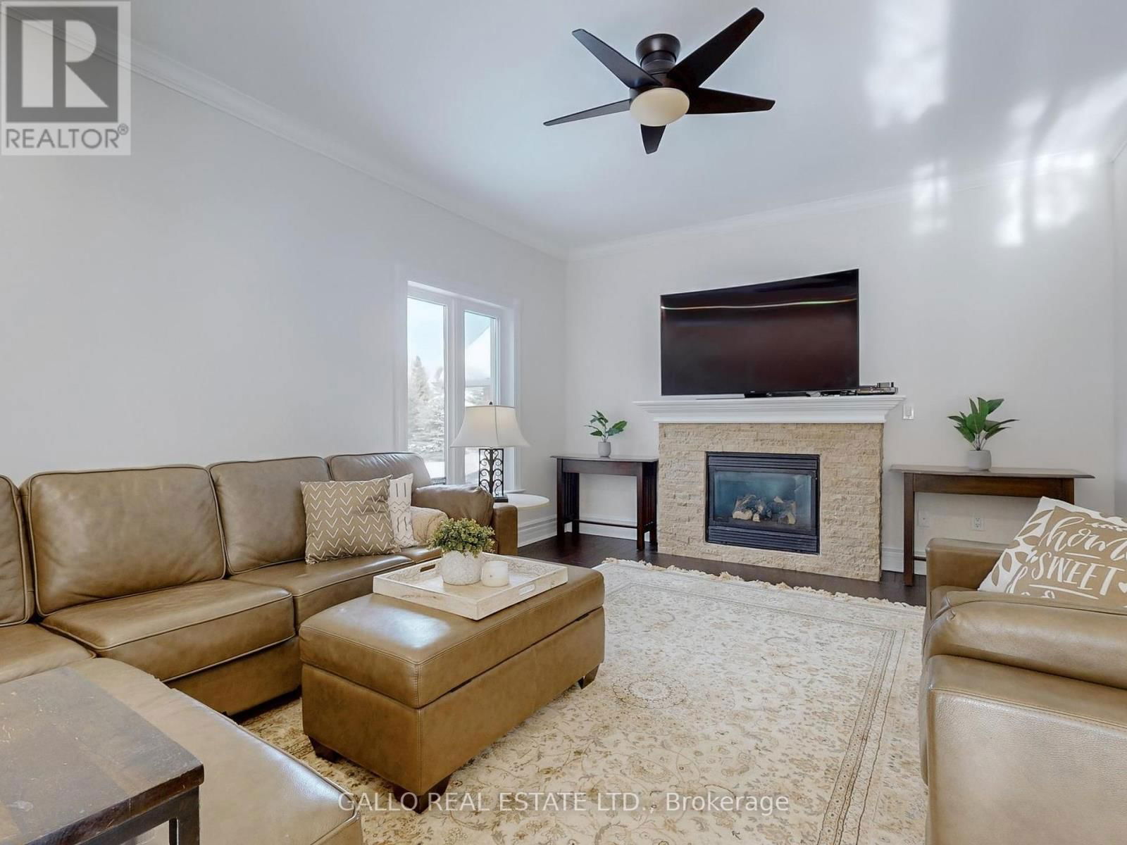 56 OFFORD CRESCENT Image 17