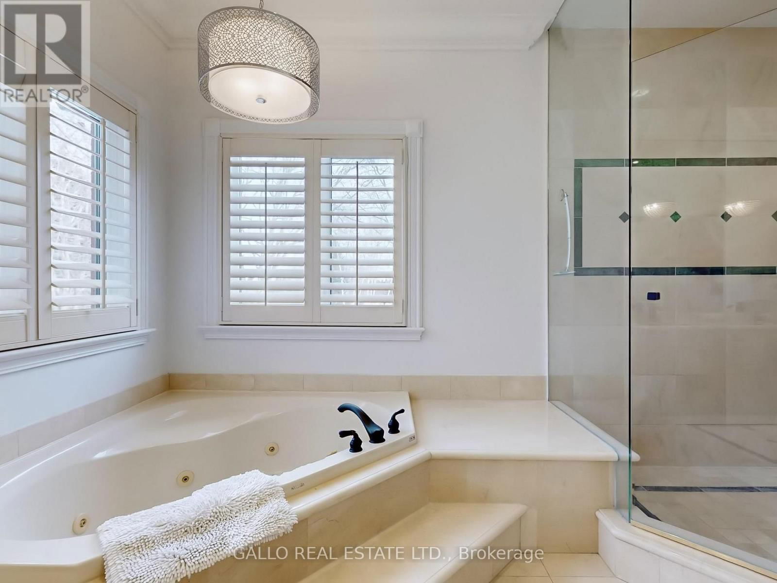 56 OFFORD CRESCENT Image 22