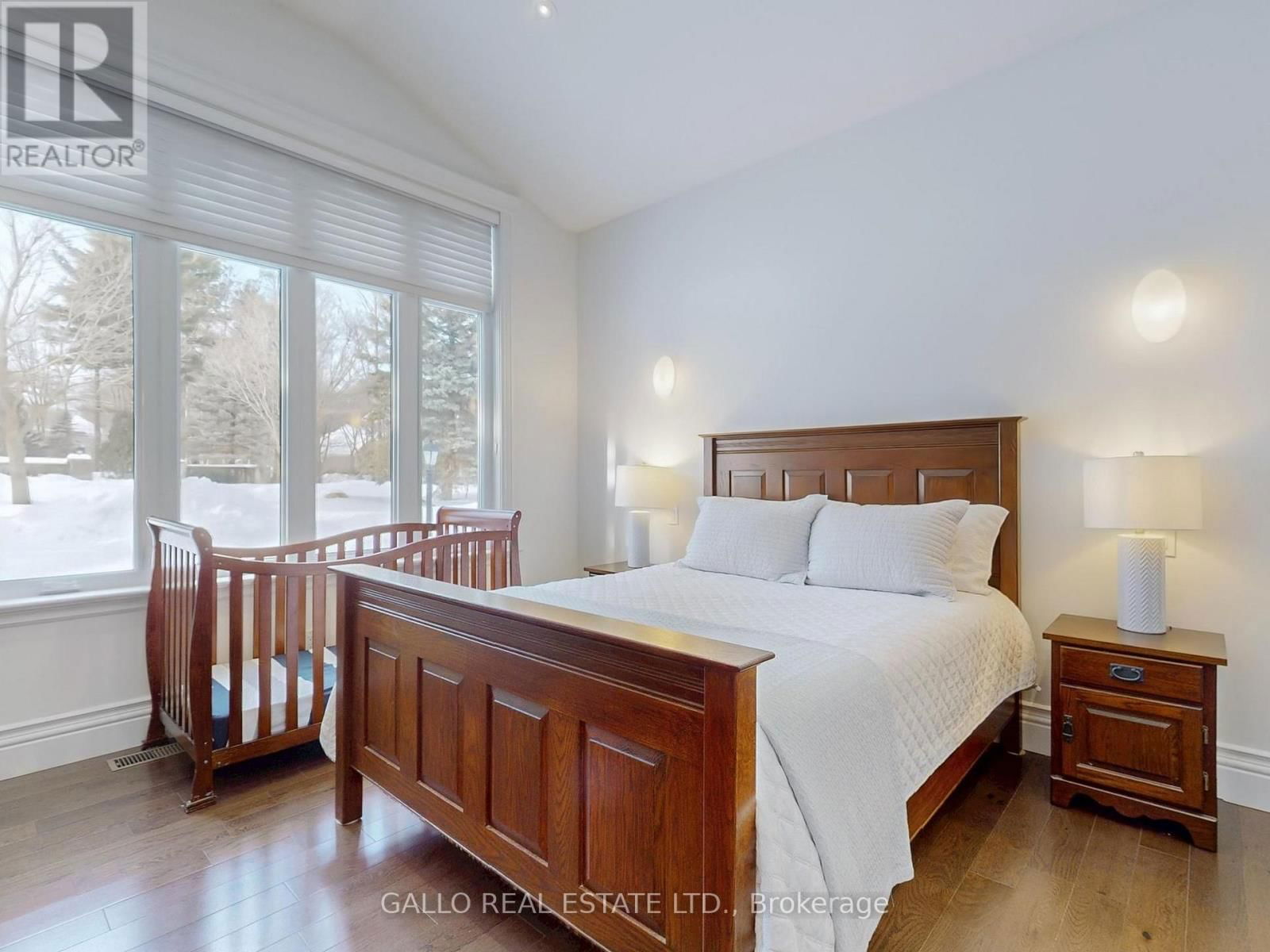 56 OFFORD CRESCENT Image 27